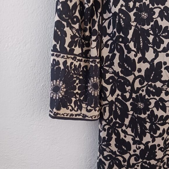Diane Von Furstenberg 100% Silk Tunic long sleeve floral print Shift Dress sz 6 - Picture 3 of 7